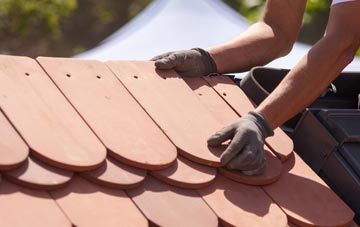 Twitton roof tile contractors